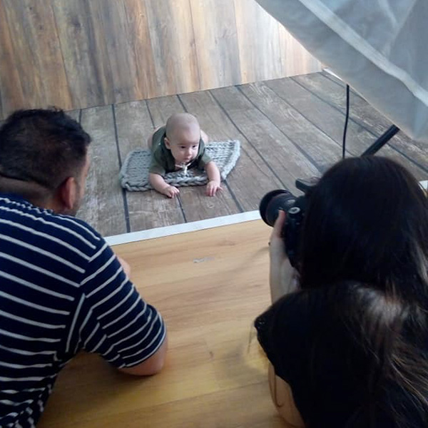 Backstage sesiones de fotos de recien nacido y embarazo estudio Pieceofme